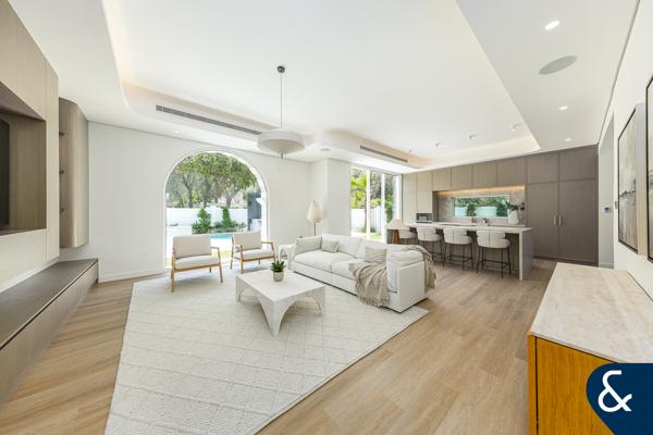 Fully Upgraded and Remodelled | Turn Key